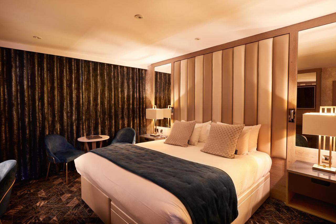 Radstone Hotel Larkhall  Buitenkant foto